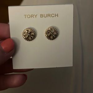 New with tags gold Tory Burch earrings